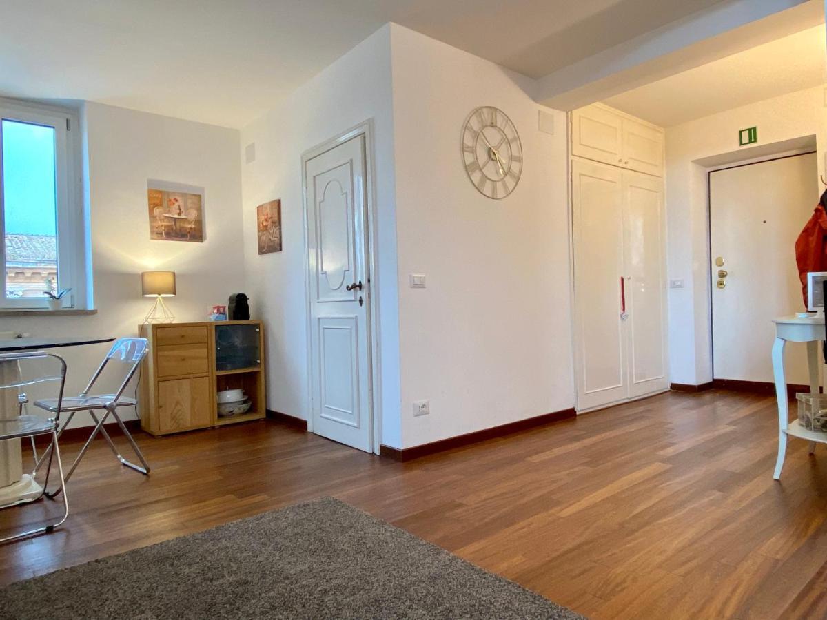 Il Palazzetto Di Via Della Frezza Apartment Rome Bagian luar foto